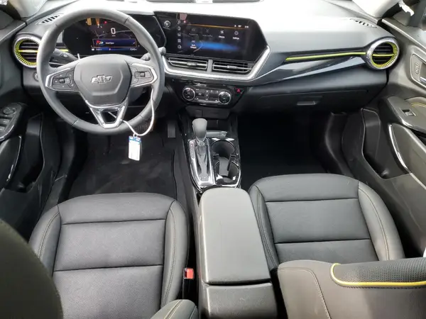 KL77LKEP6SC174984 2025 CHEVROLET TRAX - Image 8