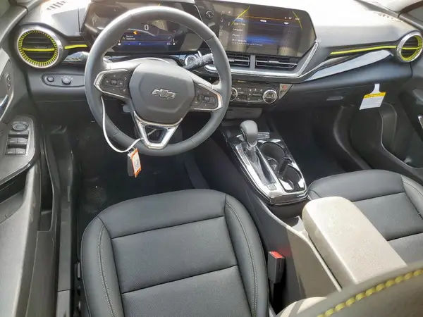 KL77LKEP6SC188559 2025 CHEVROLET TRAX - Image 8