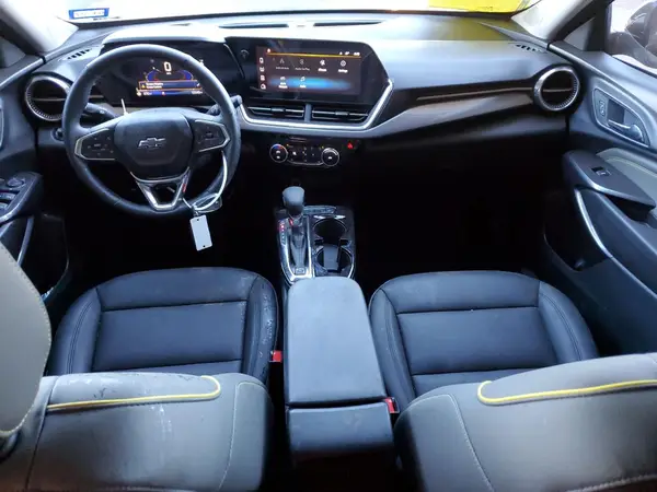 KL77LKEP6SC188688 2025 CHEVROLET TRAX - Image 8