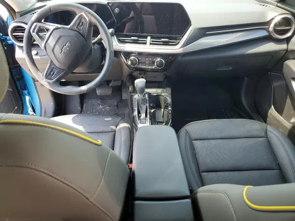 KL77LKEP6SC219907 2025 CHEVROLET TRAX - Image 8