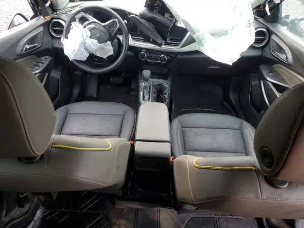 KL77LKEP6SC339822 2025 CHEVROLET TRAX - Image 8