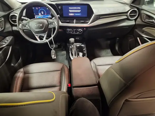 KL77LKEP7SC016301 2025 CHEVROLET TRAX - Image 8