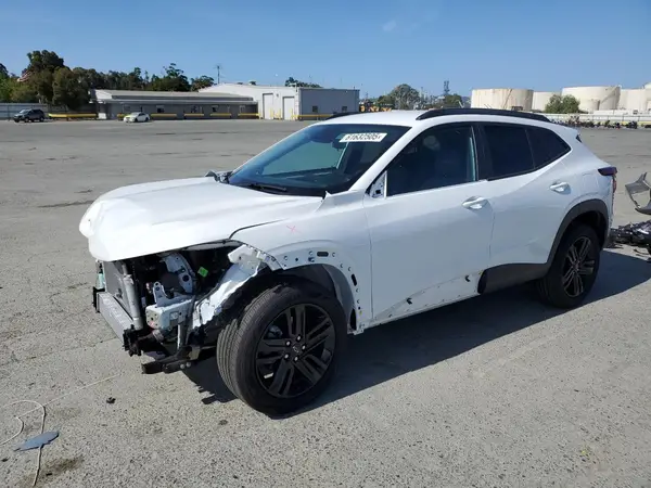 KL77LKEP7SC067426 2025 CHEVROLET TRAX - Image 1