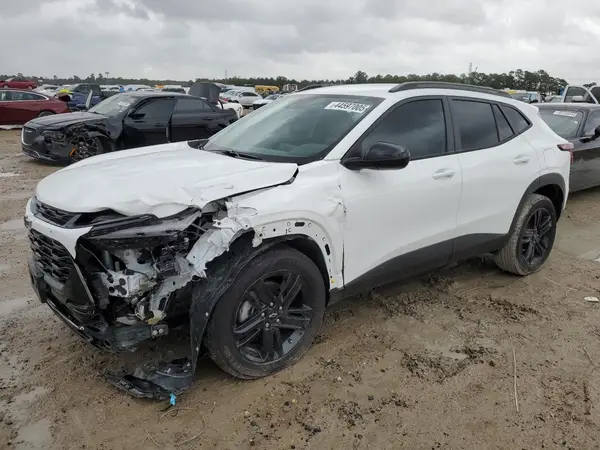 KL77LKEP7SC078622 2025 CHEVROLET TRAX - Image 1