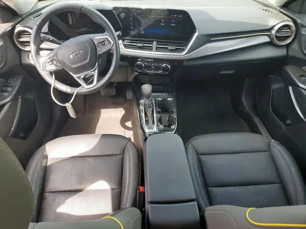 KL77LKEP7SC081262 2025 CHEVROLET TRAX - Image 8