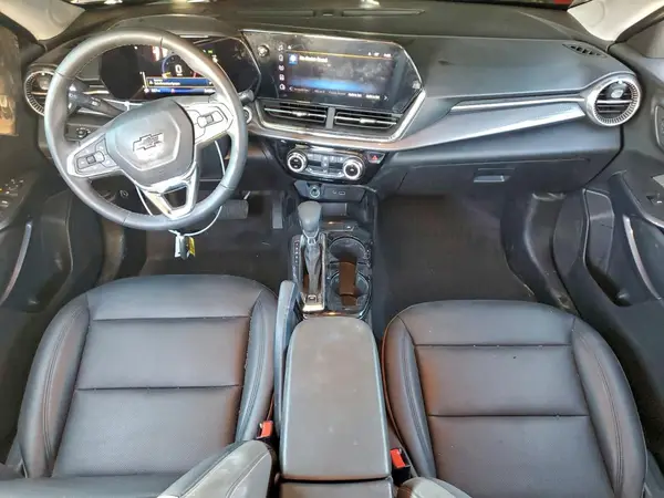 KL77LKEP7SC094738 2025 CHEVROLET TRAX - Image 8