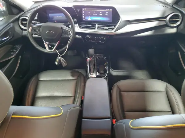 KL77LKEP7SC102613 2025 CHEVROLET TRAX - Image 8