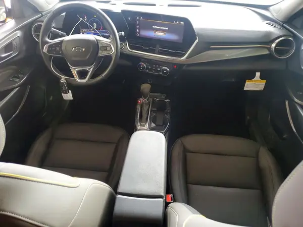 KL77LKEP7SC189042 2025 CHEVROLET TRAX - Image 8