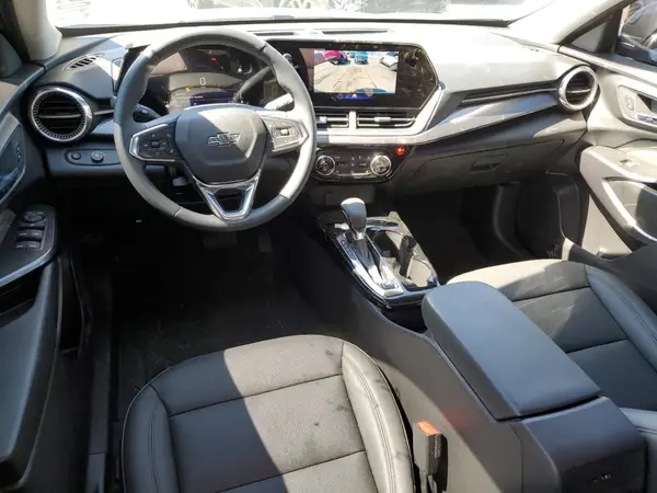 KL77LKEP7SC197626 2025 CHEVROLET TRAX - Image 8
