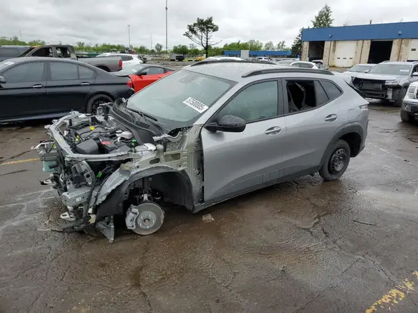 KL77LKEP7SC202212 2025 CHEVROLET TRAX - Image 1