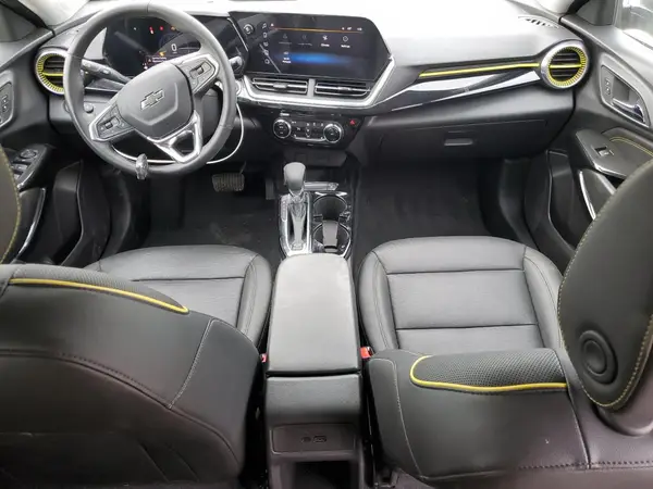KL77LKEP7SC208169 2025 CHEVROLET TRAX - Image 8