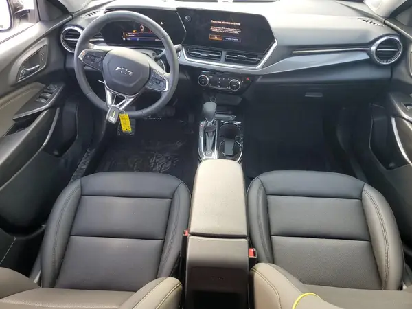 KL77LKEP7SC224341 2025 CHEVROLET TRAX - Image 8
