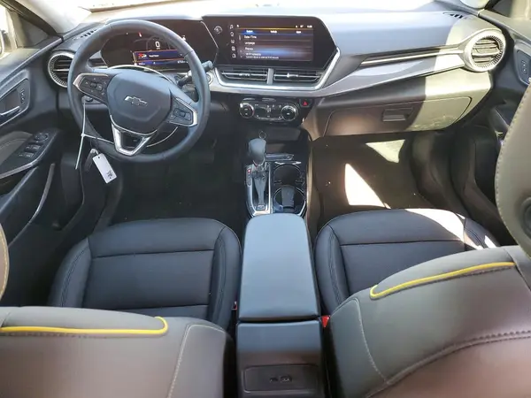 KL77LKEP7SC315190 2025 CHEVROLET TRAX - Image 8