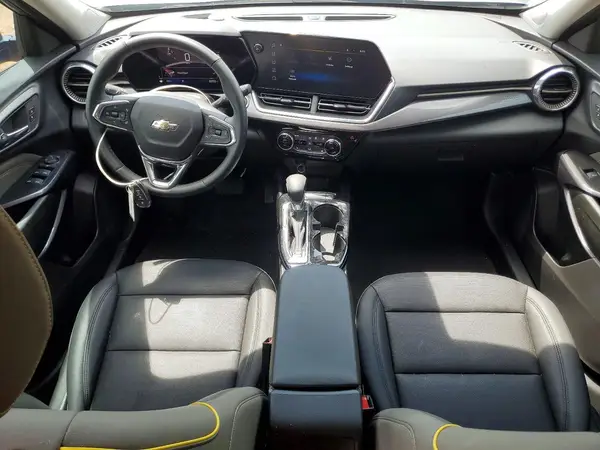 KL77LKEP7TC015389 2026 CHEVROLET TRAX - Image 8