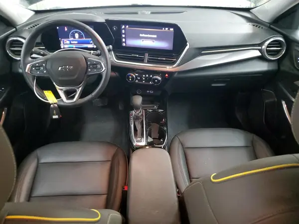 KL77LKEP8SC045791 2025 CHEVROLET TRAX - Image 8