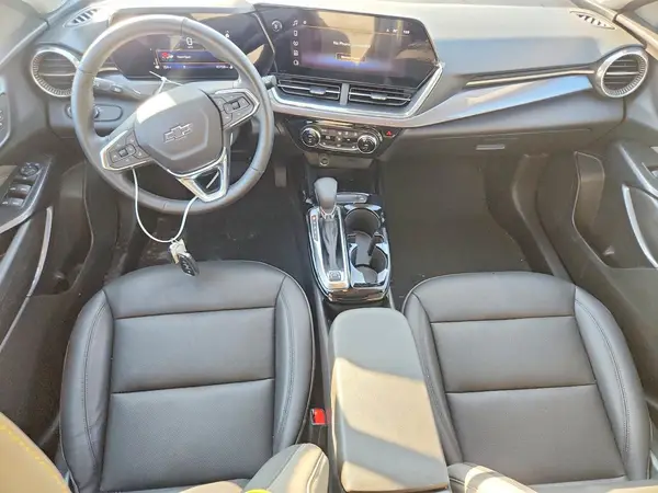 KL77LKEP8SC077723 2025 CHEVROLET TRAX - Image 8