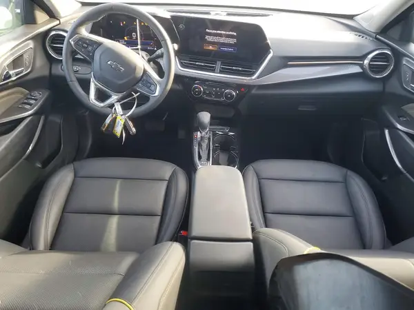 KL77LKEP8SC086969 2025 CHEVROLET TRAX - Image 8