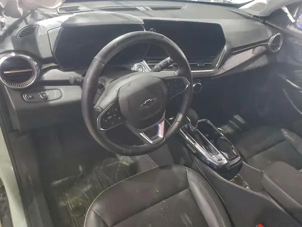 KL77LKEP8SC123194 2025 CHEVROLET TRAX - Image 8