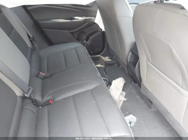 KL77LKEP8SC143266 2025 CHEVROLET TRAX - Image 8