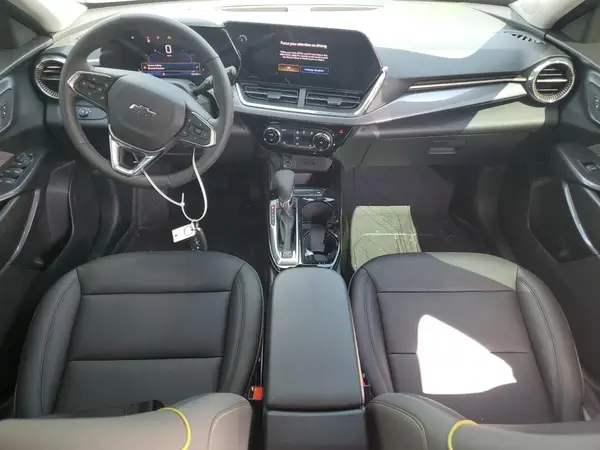 KL77LKEP8SC146443 2025 CHEVROLET TRAX - Image 8