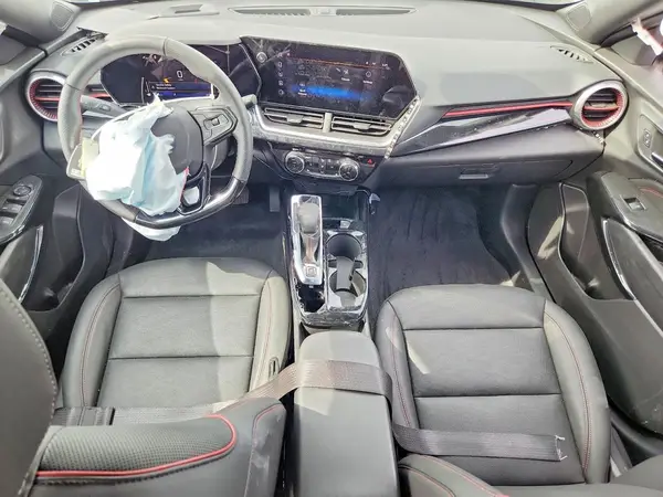 KL77LKEP8SC271247 2025 CHEVROLET TRAX - Image 8