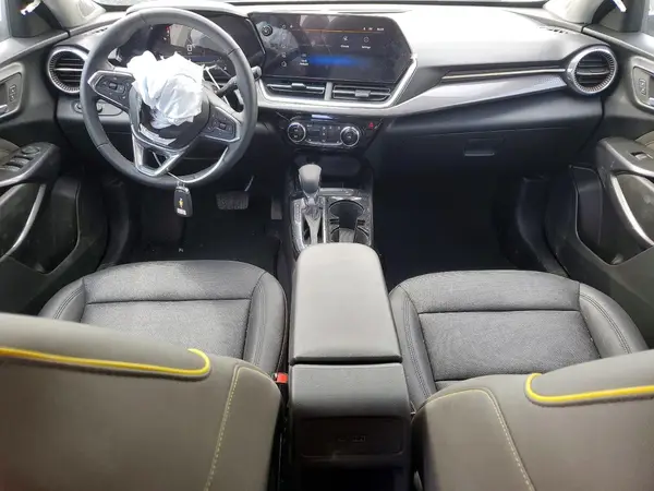 KL77LKEP8SC312511 2025 CHEVROLET TRAX - Image 8