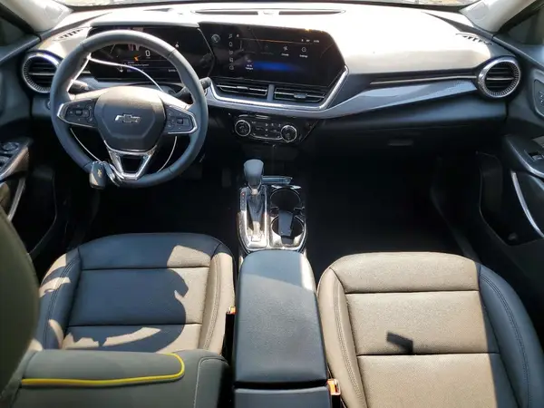 KL77LKEP8TC019323 2026 CHEVROLET TRAX - Image 8