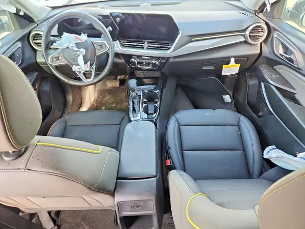 KL77LKEP8TC037675 2026 CHEVROLET TRAX - Image 8