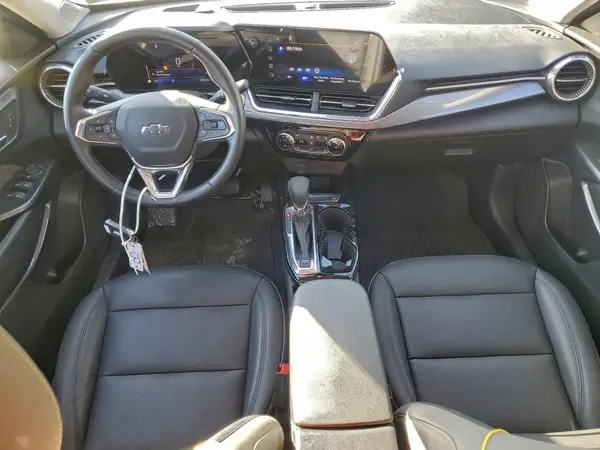 KL77LKEP9SC075253 2025 CHEVROLET TRAX - Image 8