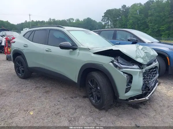 KL77LKEP9SC126850 2025 CHEVROLET TRAX - Image 1