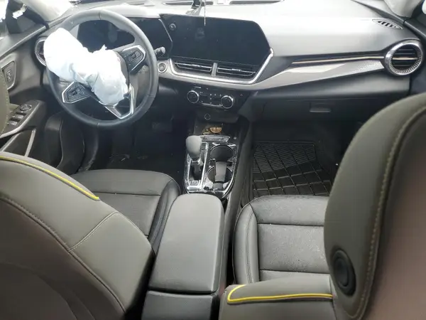 KL77LKEP9SC130509 2025 CHEVROLET TRAX - Image 8