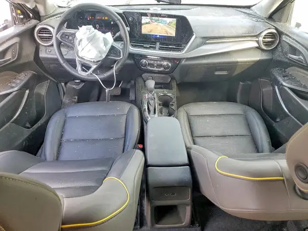 KL77LKEP9SC195053 2025 CHEVROLET TRAX - Image 8