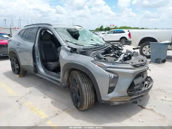 KL77LKEP9SC250259 2025 CHEVROLET TRAX - Image 1