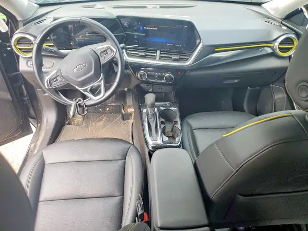 KL77LKEP9SC296786 2025 CHEVROLET TRAX - Image 8