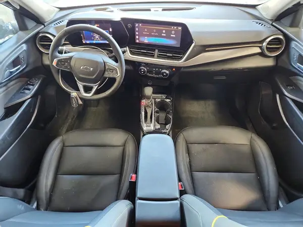 KL77LKEP9SC325185 2025 CHEVROLET TRAX - Image 8
