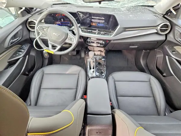 KL77LKEP9SC328507 2025 CHEVROLET TRAX - Image 8
