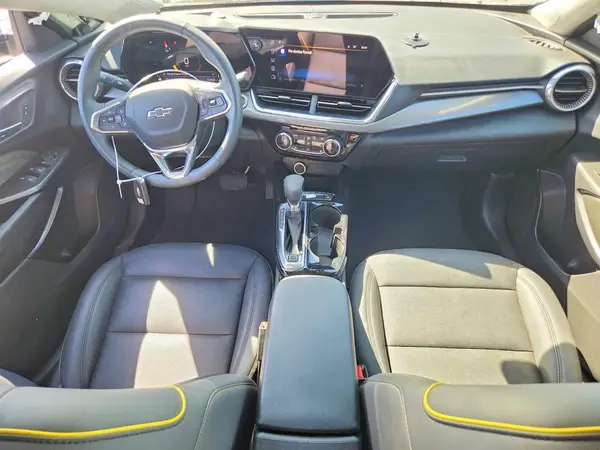 KL77LKEP9SC342312 2025 CHEVROLET TRAX - Image 8