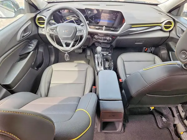 KL77LKEP9TC013465 2026 CHEVROLET TRAX - Image 8