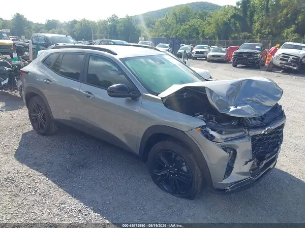 KL77LKEP9TC117924 2026 CHEVROLET TRAX - Image 1