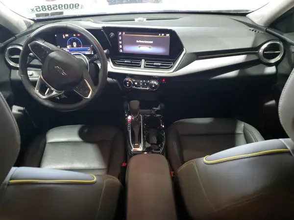 KL77LKEPXSC027678 2025 CHEVROLET TRAX - Image 8