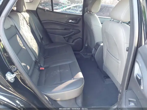 KL77LKEPXSC042181 2025 CHEVROLET TRAX - Image 8
