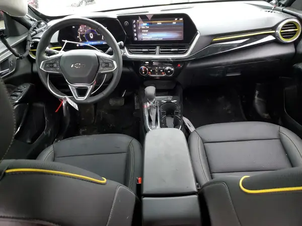 KL77LKEPXSC083765 2025 CHEVROLET TRAX - Image 8