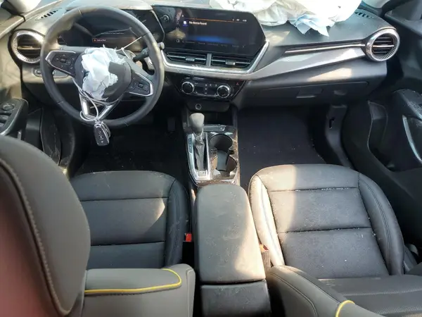 KL77LKEPXSC102783 2025 CHEVROLET TRAX - Image 8