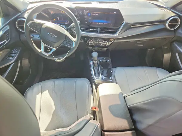 KL77LKEPXSC118255 2025 CHEVROLET TRAX - Image 8