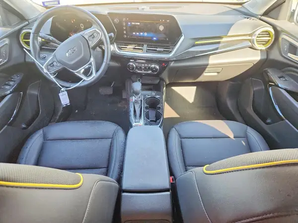 KL77LKEPXSC125156 2025 CHEVROLET TRAX - Image 8