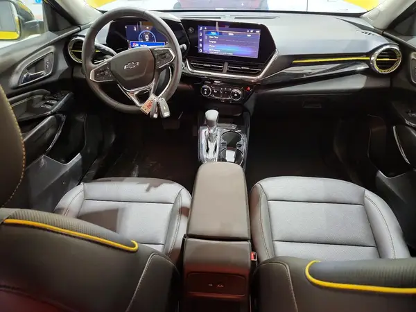 KL77LKEPXSC143639 2025 CHEVROLET TRAX - Image 8