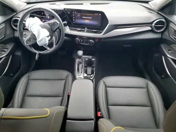 KL77LKEPXSC165821 2025 CHEVROLET TRAX - Image 8