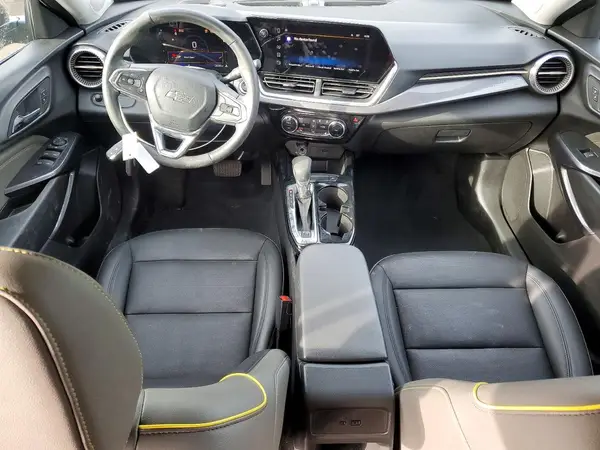 KL77LKEPXSC204956 2025 CHEVROLET TRAX - Image 8