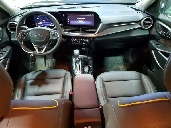 KL77LKEPXSC208215 2025 CHEVROLET TRAX - Image 8