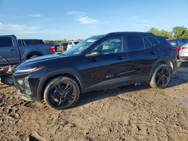 KL77LKEPXSC294514 2025 CHEVROLET TRAX - Image 1